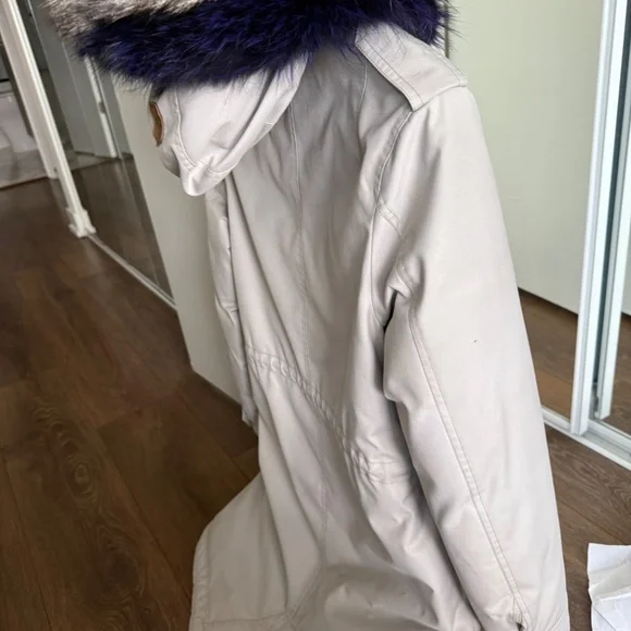 Mackage Rena DX Parka - Picture 5 of 7